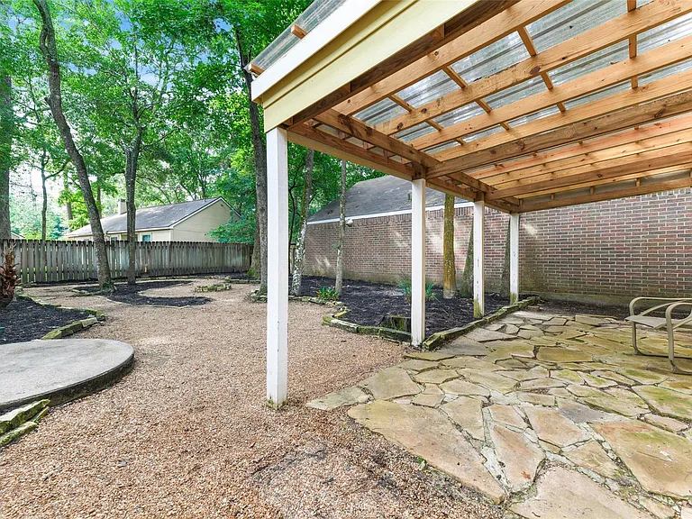 15 Tulip Hill Ct — Photo 25