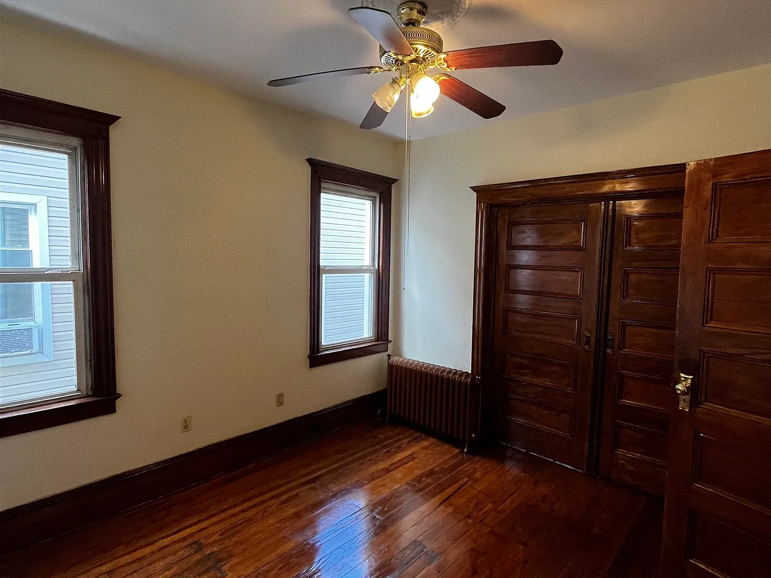 3 bed, 1.0 bath, $2,695 — Photo 4