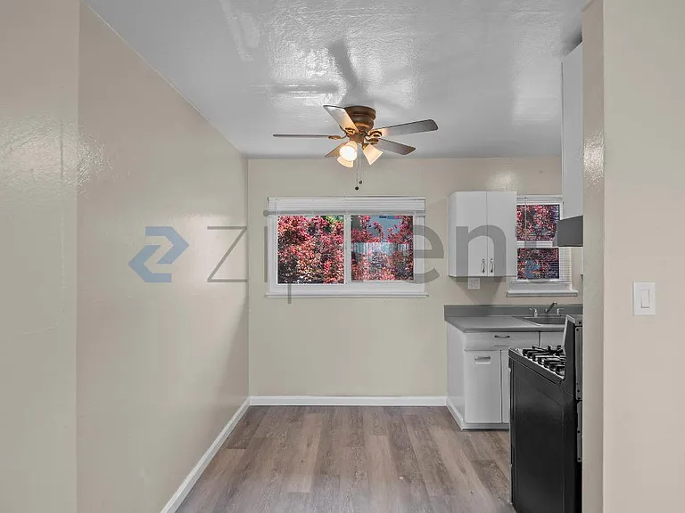 24035 2nd St #204 — Photo 10