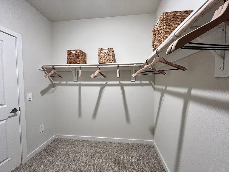 Gaston Dr — Photo 18