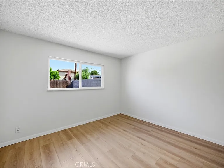 5681 Mangrum Dr — Photo 24