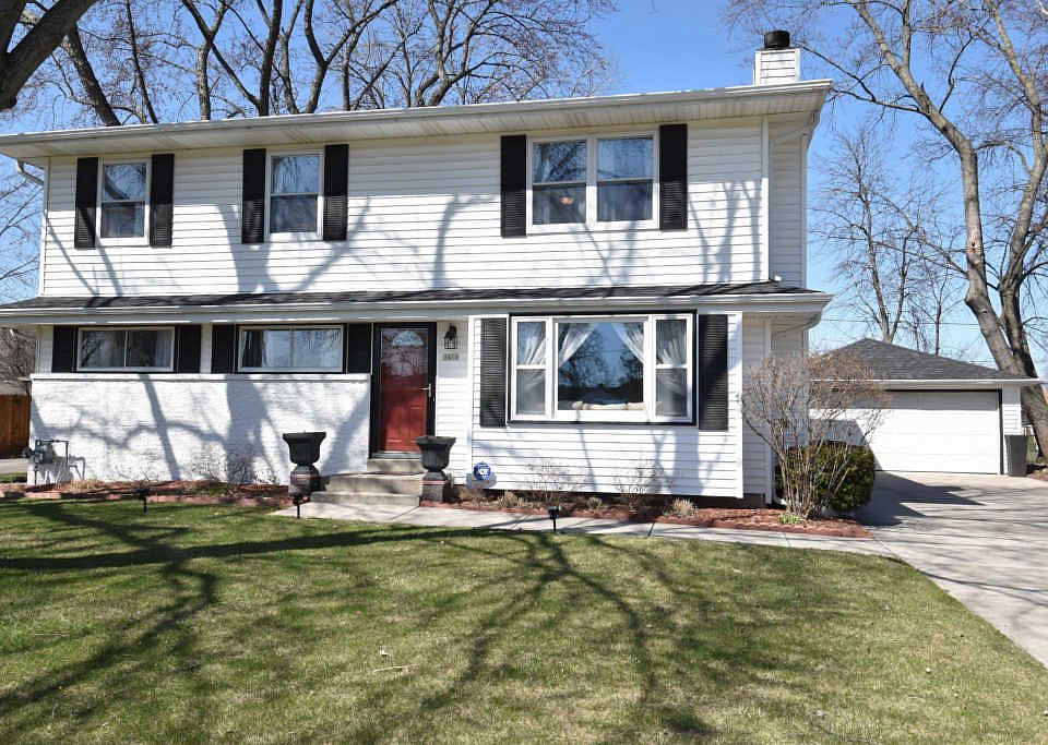 1st image of 3410 E Oak Creek Dr
