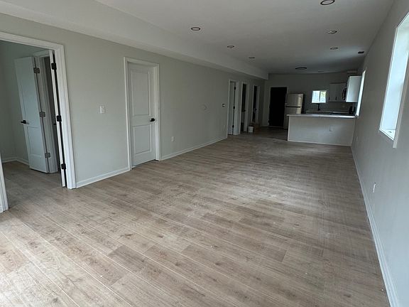 3rd image of 2681 Buchanan St #2