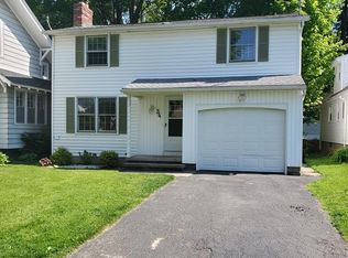34 Chelsea Rd, Rochester, NY 14617