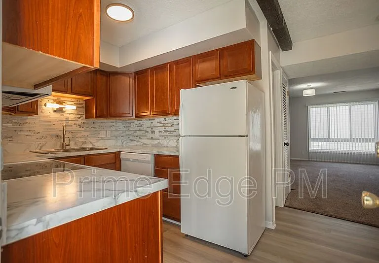 6235 Holdrege St #A3-apt A3 — Photo 27
