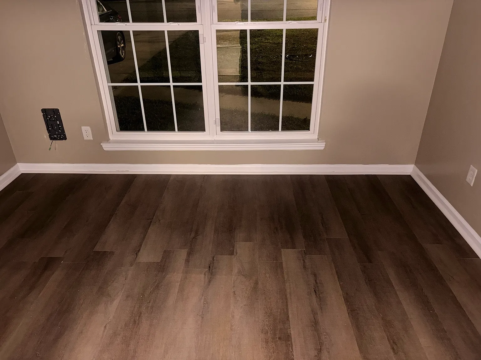 712 Edgewood Ct — Photo 3