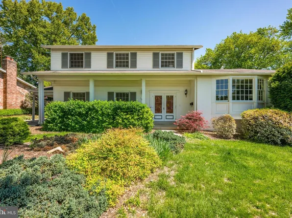 11817 Rosalinda Dr, Rockville, MD 20854