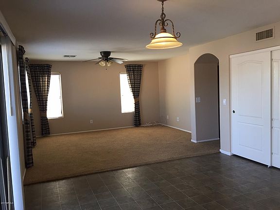 3rd image of 15833 N 165th Ln