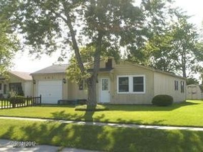 307 Alamosa Dr, Kendallville, IN, 46755