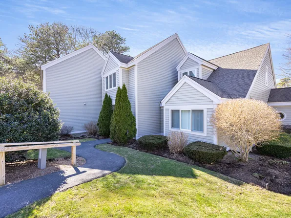 19 Trevor Lane, Brewster, MA 02631