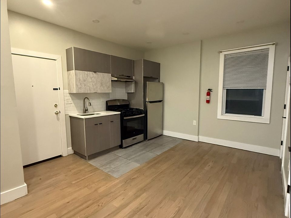 1st image of 490 Rahway Ave #4B