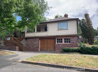 112 W 11th St, The Dalles, OR
