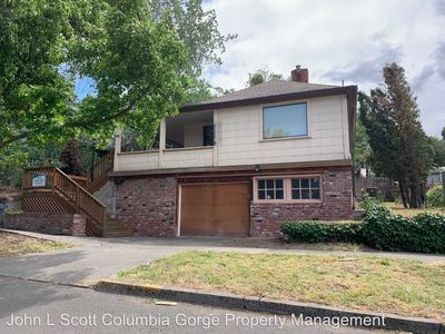 112 W 11th St, The Dalles, OR, 97058