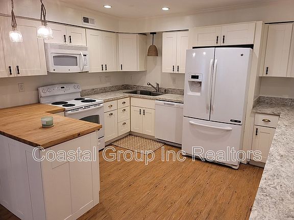 2nd image of 402 Duck Hunter Ct #1