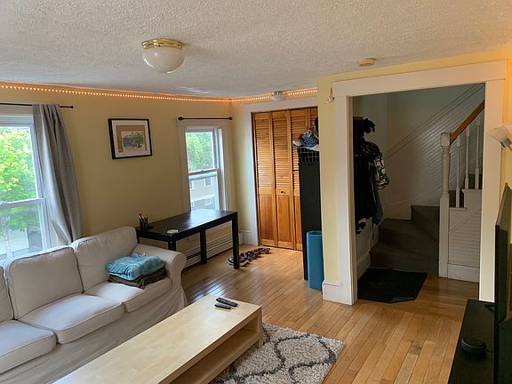 2nd image of 240 Charles St #3