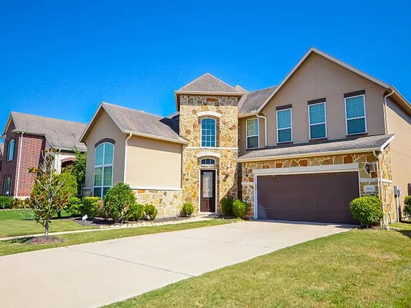 5311 Belle Manor Ln, Sugar Land, TX 77479