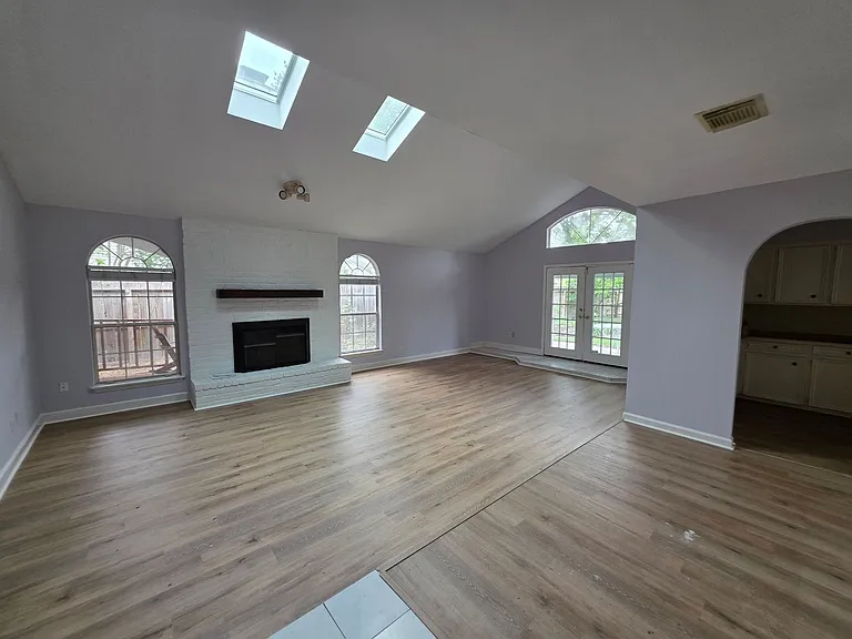 13906 Ella Lee Ln — Photo 8