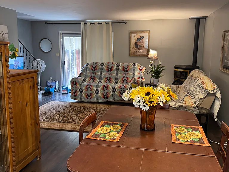 285 Smithridge Park — Photo 3