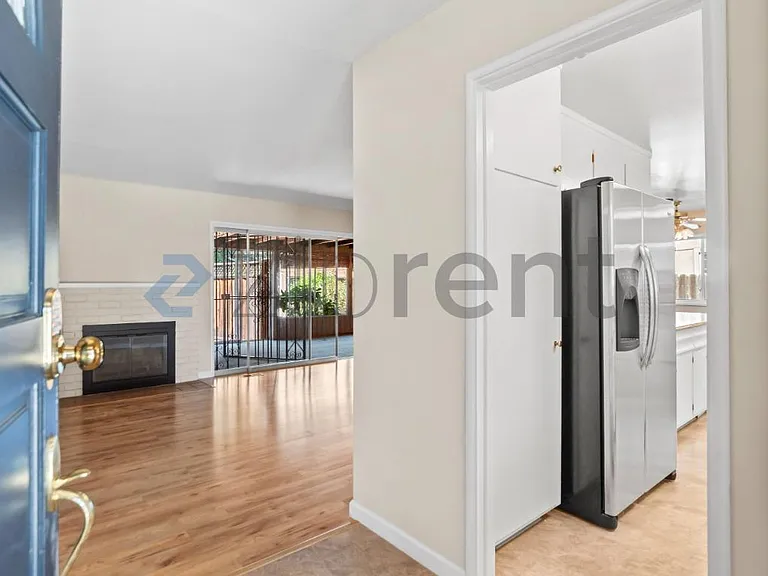 1289 Kimberly Dr — Photo 4