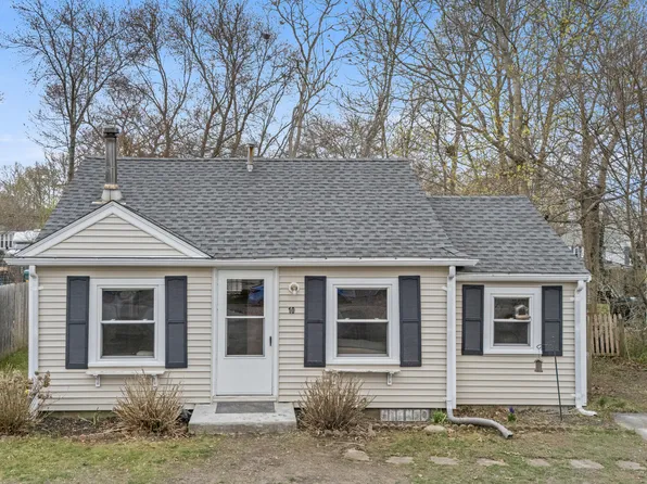 10 3rd Avenue, Wareham, MA 02571