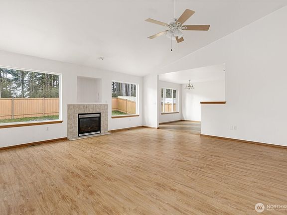 5th image of 1160 NW Kathleen Drive