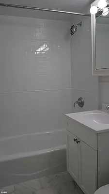 Rented by Citi Habitats | media 7