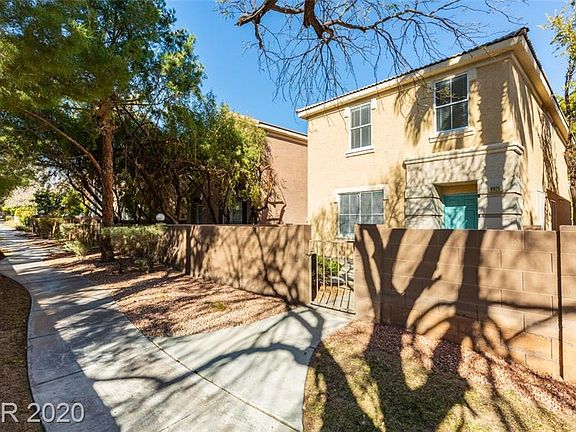 2nd image of 9925 La Paca Ave