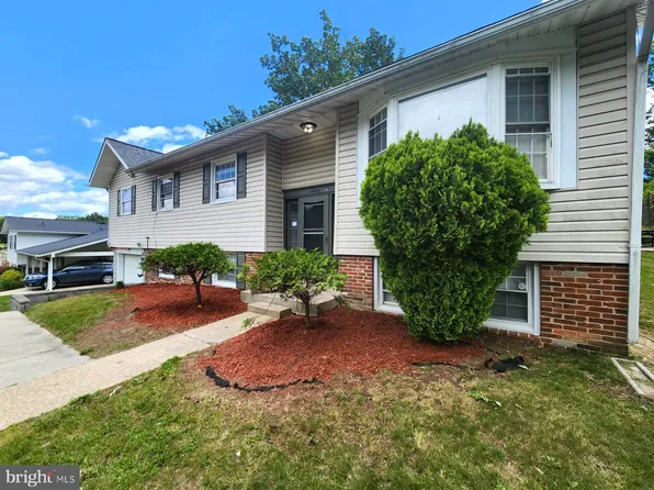 15605 Bradford Dr, Laurel, MD 20707