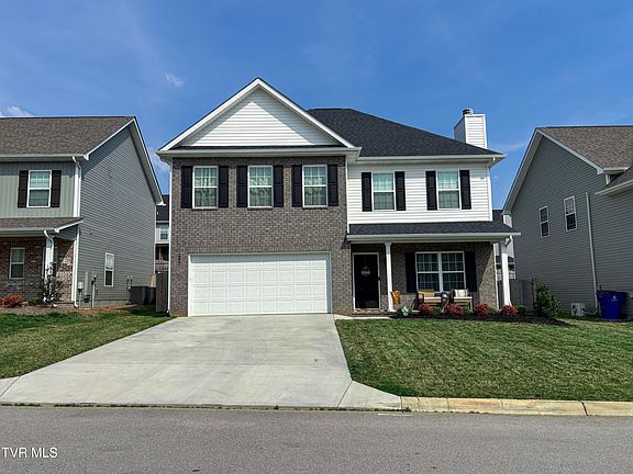2nd image of 8146 Zenith Ln