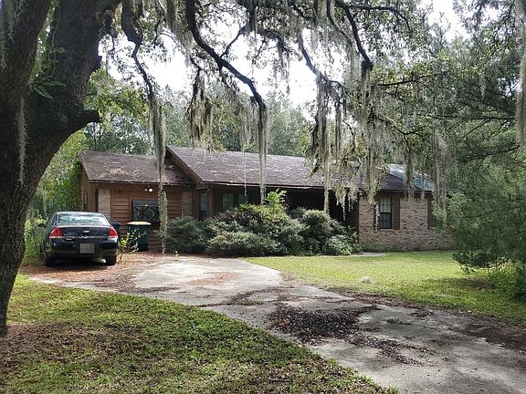 3rd image of 12695 Caron Dr