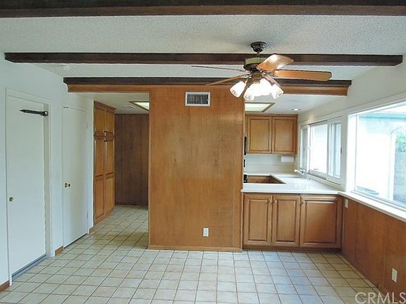 5th image of 1753 N Glenview Ave