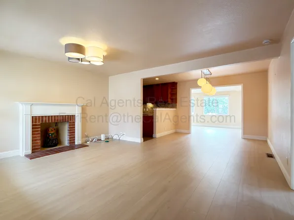23940 Carmelita Dr, Hayward, CA 94541