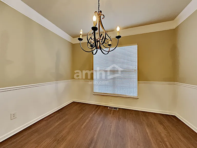 128 McKain Xing — Photo 6