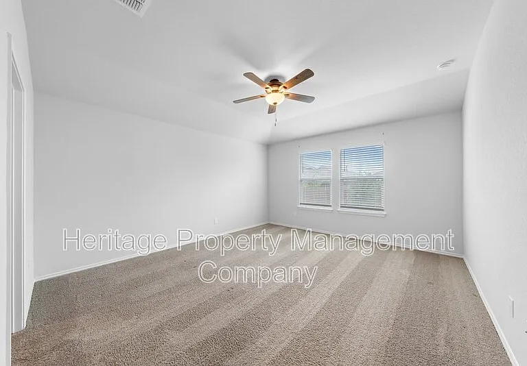 4522 Meerkat Dr — Photo 13