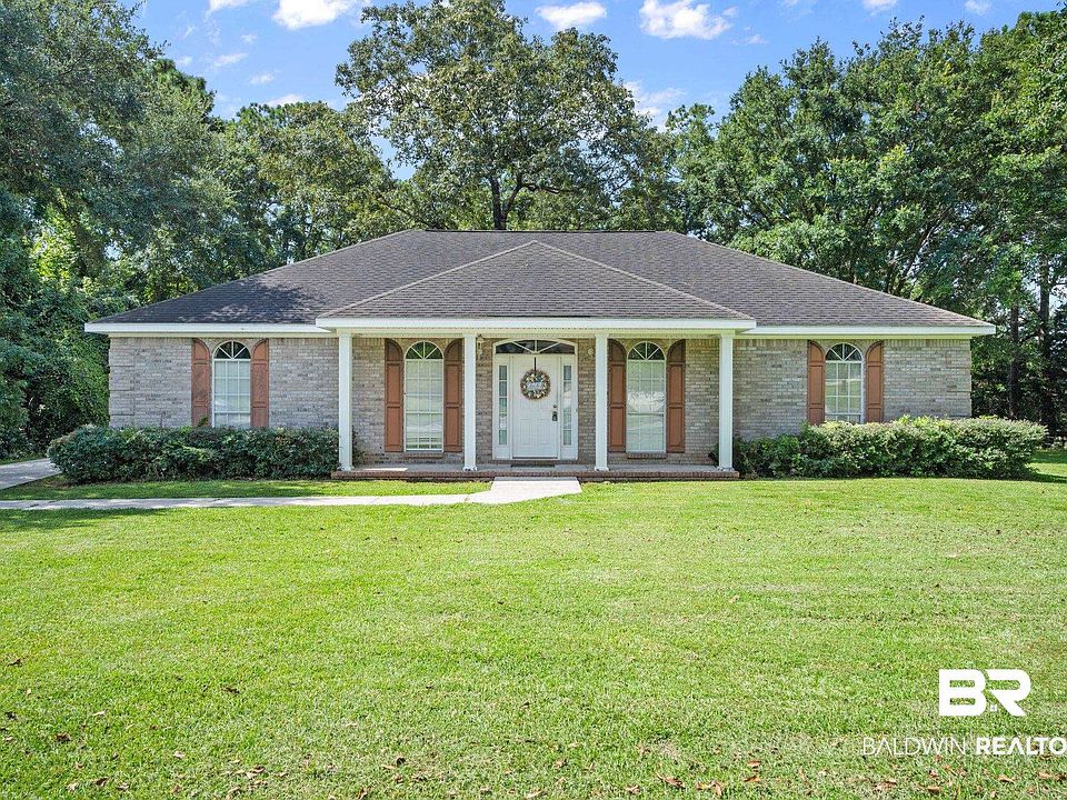1st image of 702 Rachel Dr