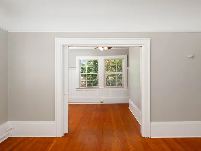 826 17th St #3 — Photo 3