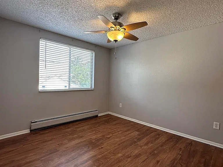 3333 S Grant St — Photo 6