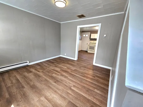 84 Boys Ave #C, Dayville, CT 06241