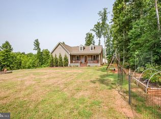 30267 Old Office Rd, Locust Grove, VA 22508