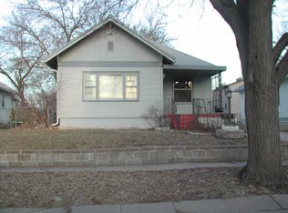 210 N 32nd St, Lincoln, NE 68503