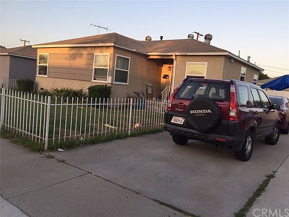 3rd image of 12322 Summer Ave