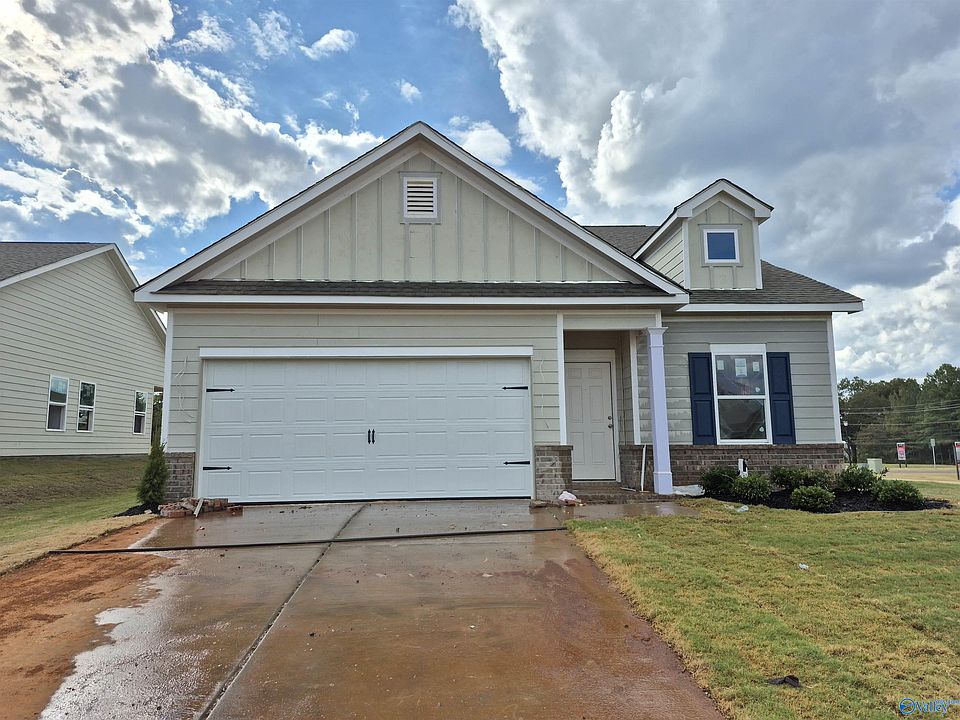1st image of 306 W Valley Way