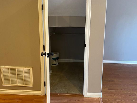 5th image of 961 W 630 S Unit 38