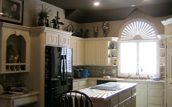 3rd image of 46 Emerald Forest Dr