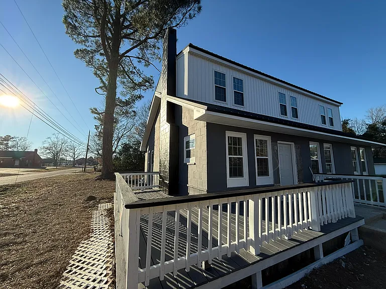 221 E Plank Rd — Photo 25