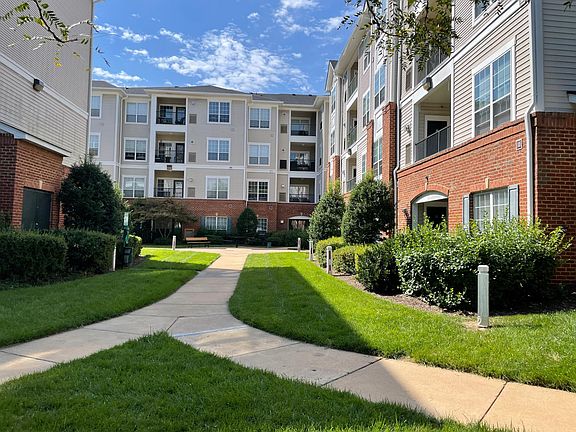 many courtyards and walking paths with grills