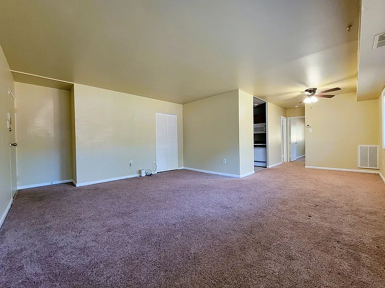 5612 Crenshaw Rd #1113 — Photo 3