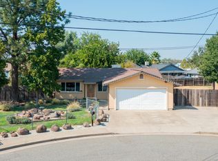 3481 Vernon Ct, Anderson, CA 96007