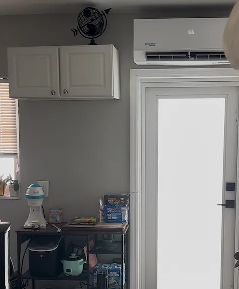 kitchen door exit to backyard