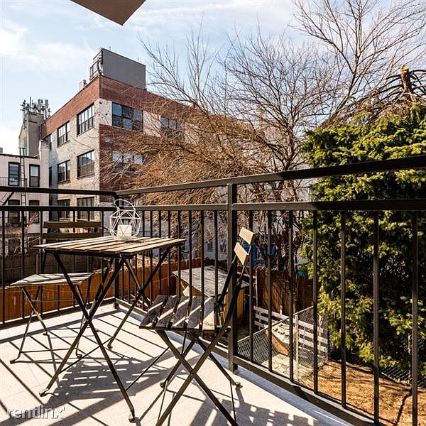 1633_dekalb_avenue_2b-4